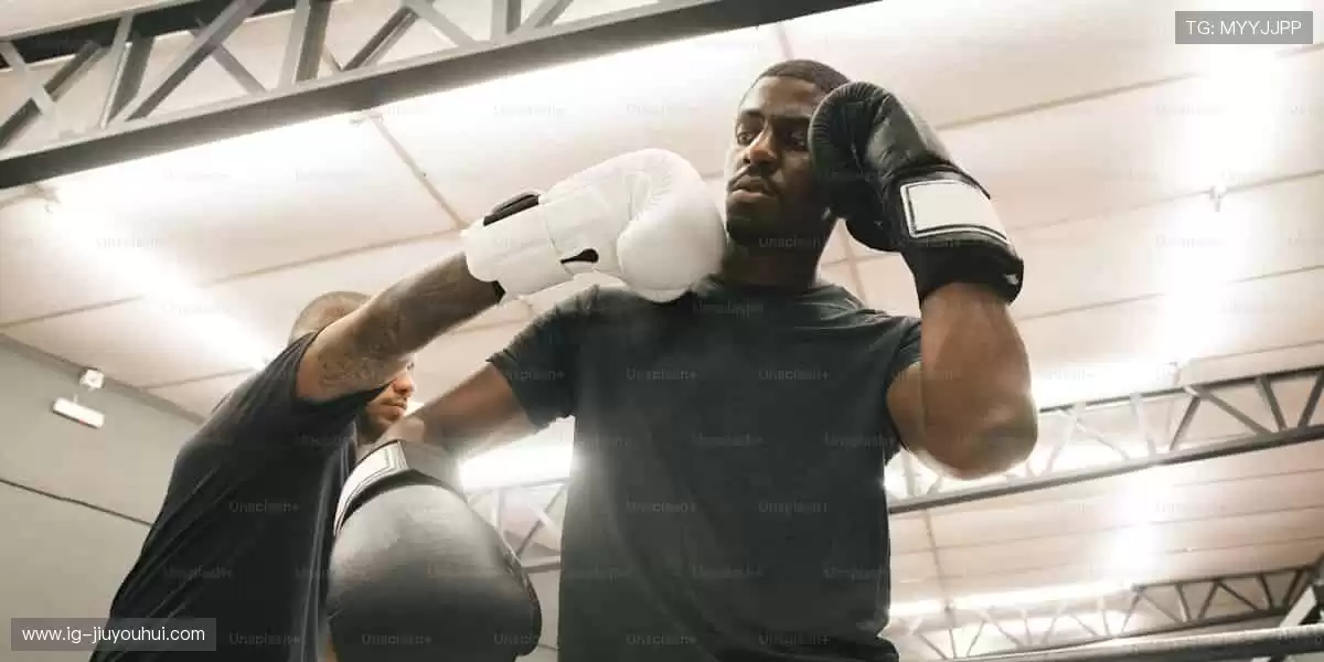 即刻购票，锁定你的热血席位！🎫⚡